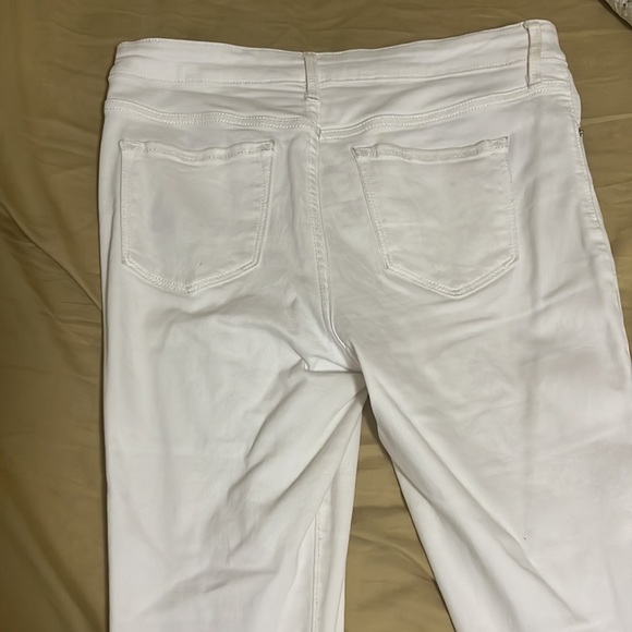 Old navy white large super skinny jeans - Picture 3 of 4